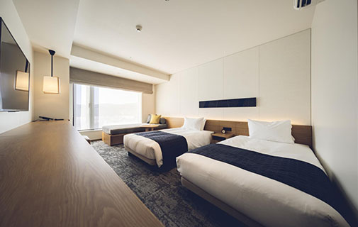 Kitchenette available / geared for multiple-night stays